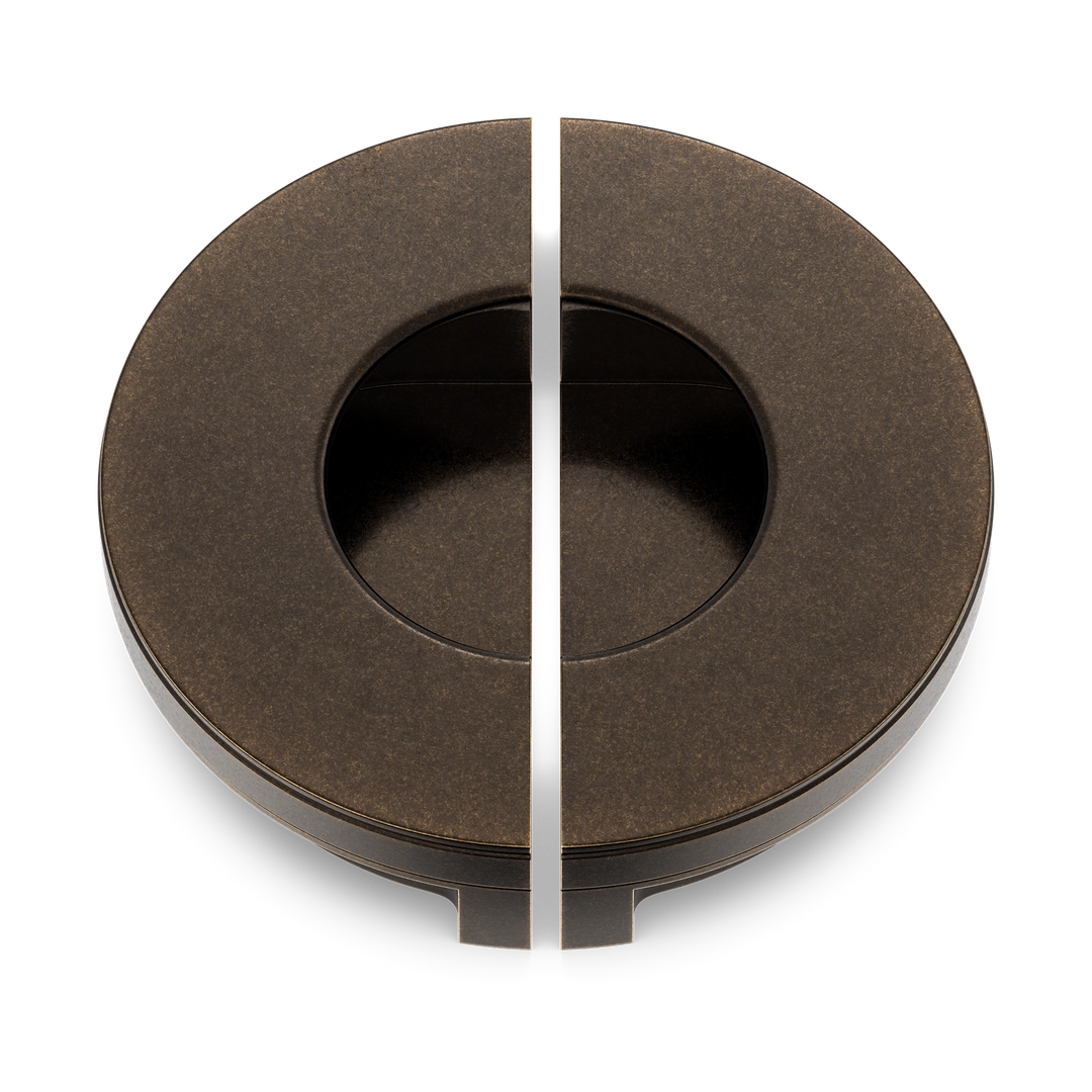 Product shown in our dark aged brass (DAB) finish.