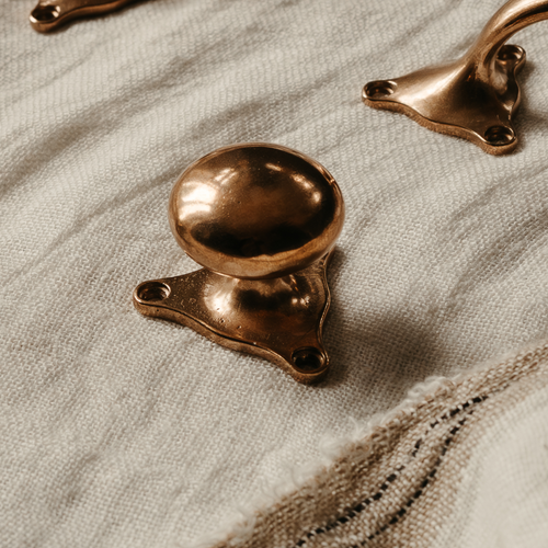 Oldbury Plain Silicon Bronze Cabinet Knob