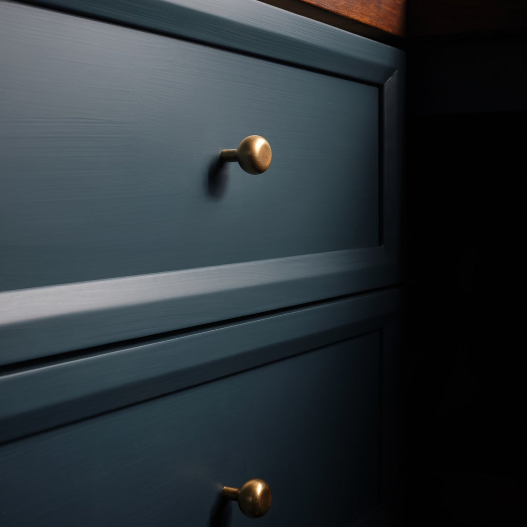 Design by Studio Seiders. Photography by Lindsay Brown Photography. Product shown in our aged brass (BEL) finish.