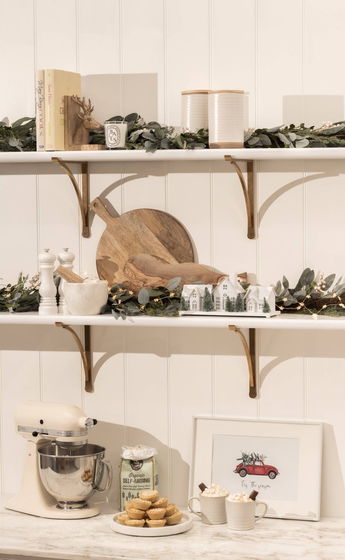 Christmas Shelf Styling