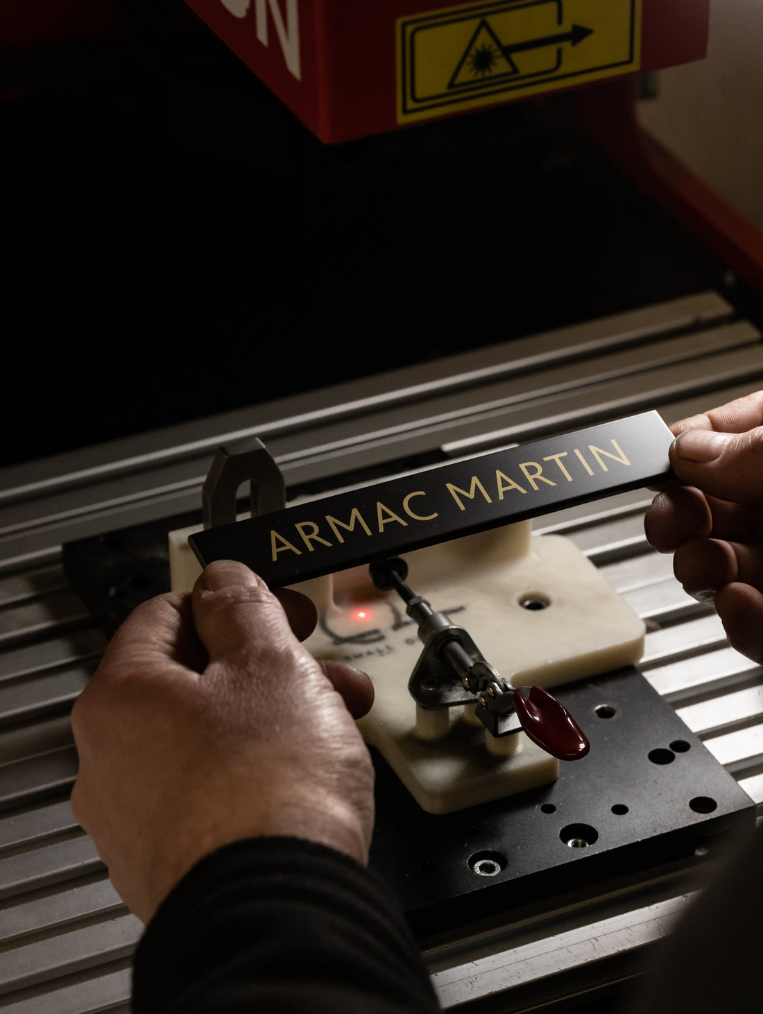 LUXURY BRASS HARDWARE & INTERIOR ACCESSORIES - Armac Martin