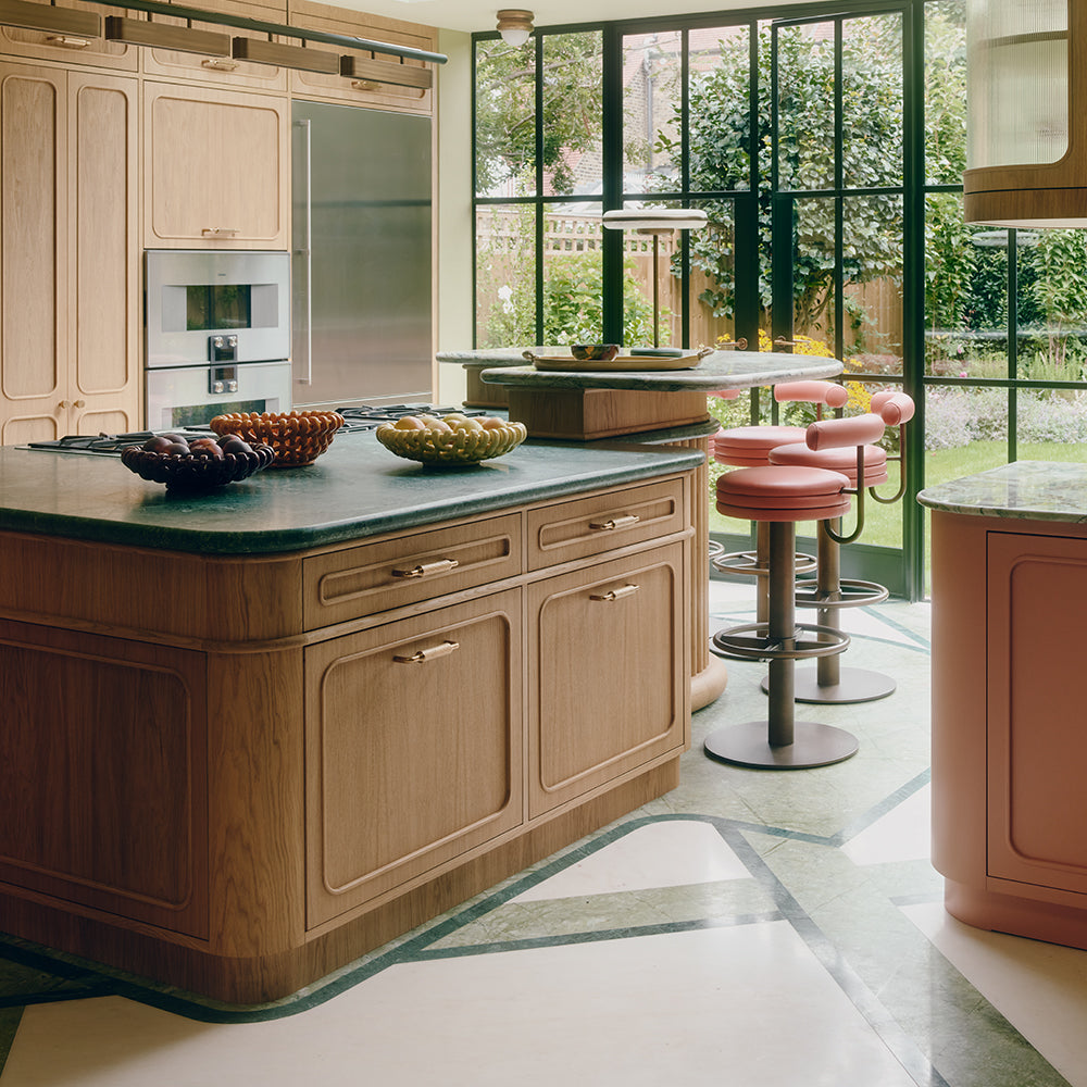 Project by Scott Maddux & Jo Le Gleud | Photography by Michael Sinclair | Barwick Plain Cabinet Handles shown in our aged brass (BEL) finish.