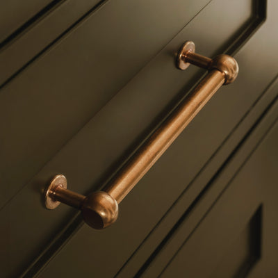 Project and photography by Joey Kendal Brown | Cotswold Cabinet Handle shown in our aged brass (BEL) finish. 