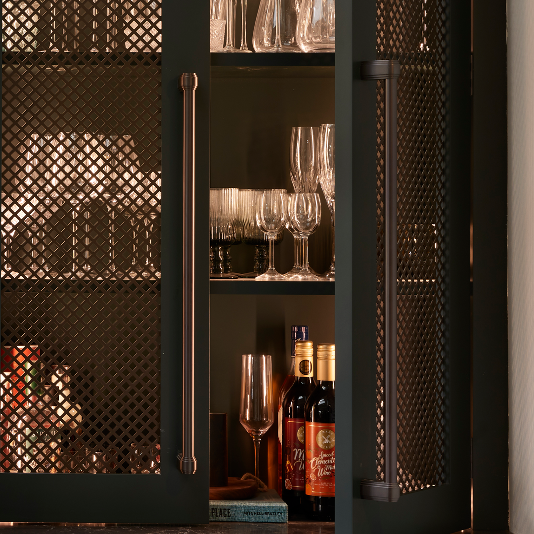 Design by Provincial Kitchens Home. Product shown in our polished nickel plate (PNP) finish.