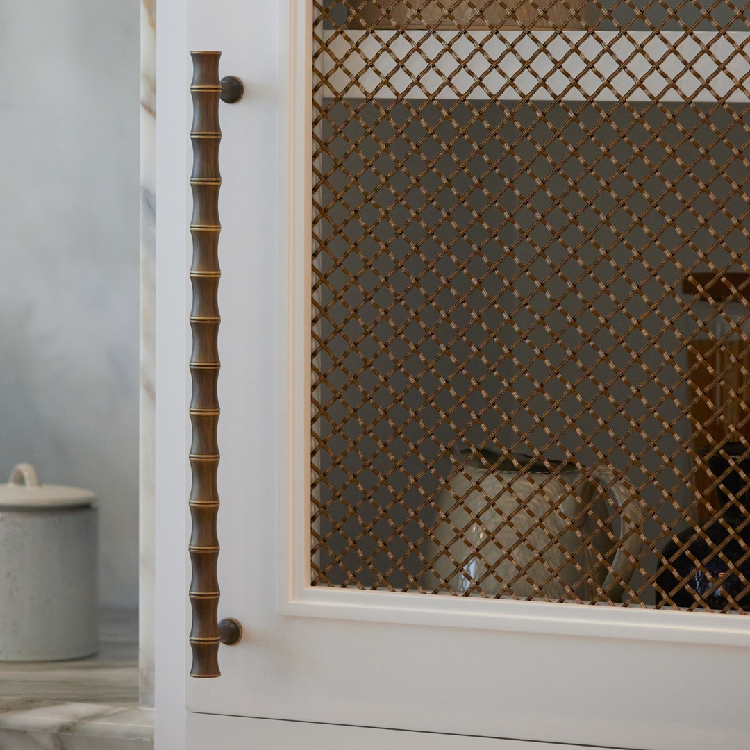 Design by Sophie Paterson Interiors. Photography by Ray Main. Product shown in our satin antique satin lacquered (SAS) finish.