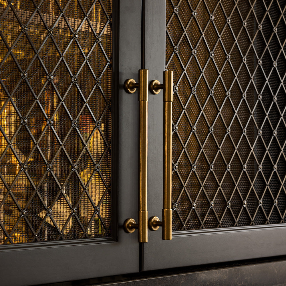 Design by Petrucci Homes | Product shown in our bronze metal antique (BMA) finish.