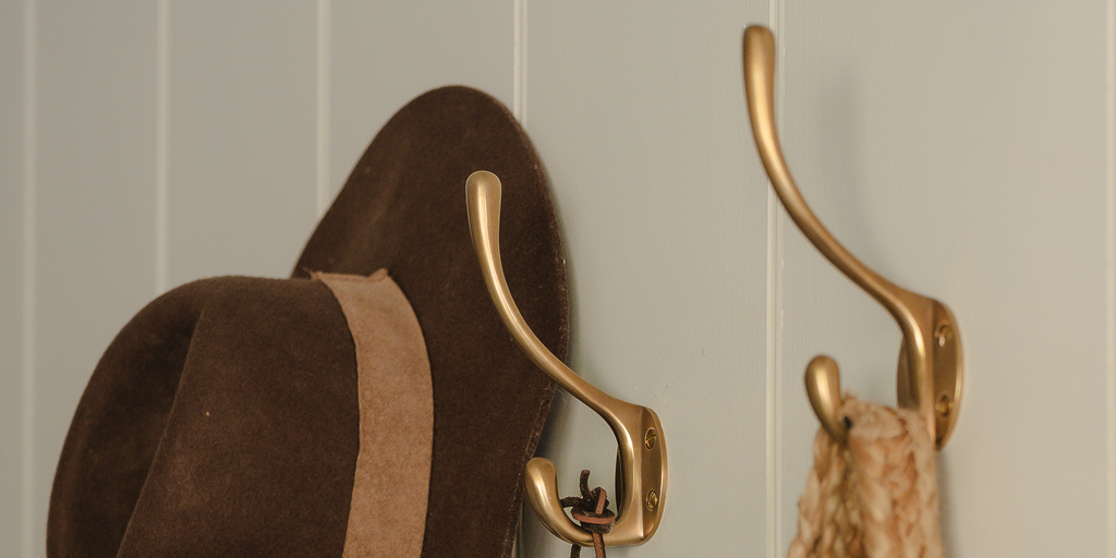 Design by Holly Oak House. Photography by Joey Kendal Brown. Product shown in our satin antique satin lacquered (SAS) finish.