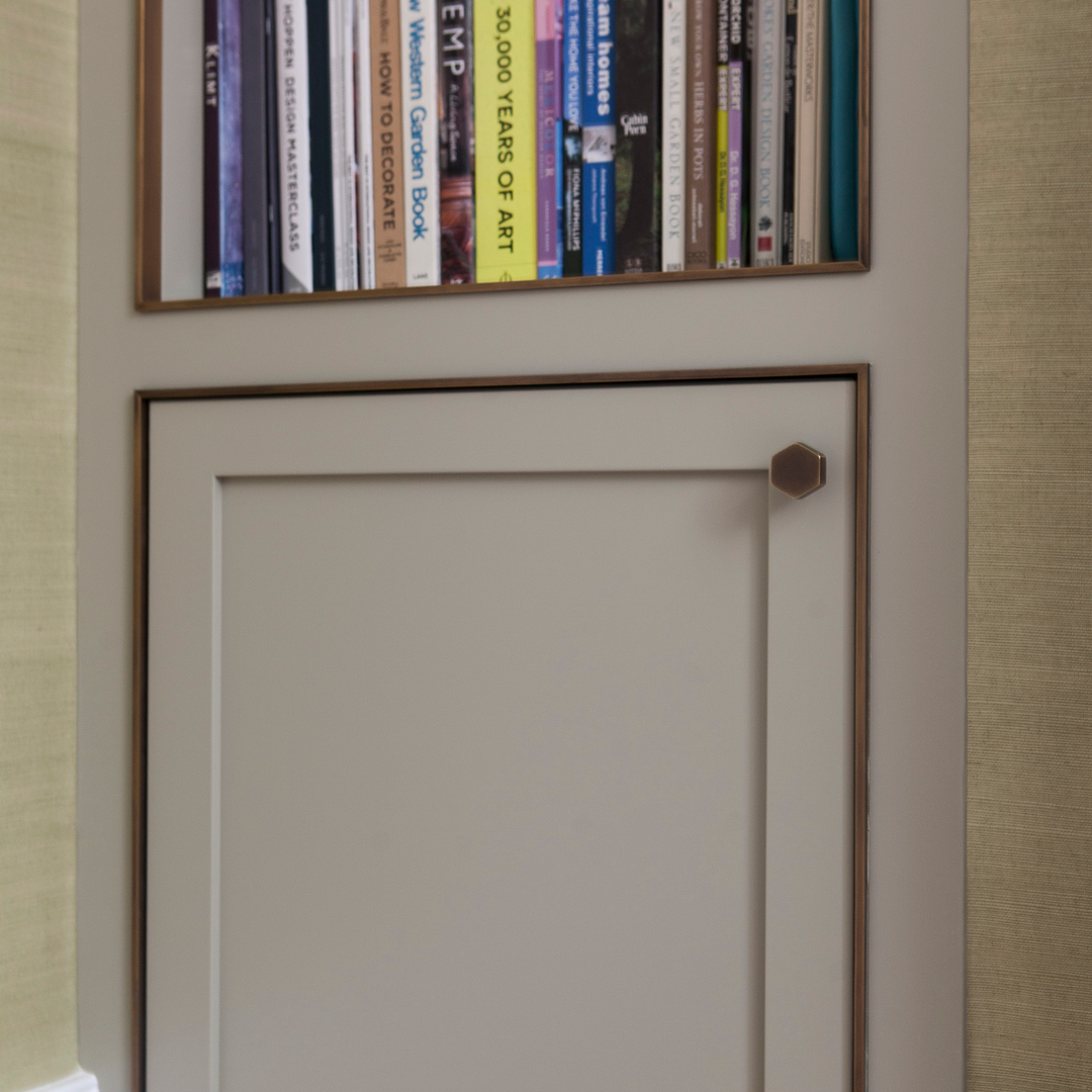 Design and photography by Abington Design House. Product shown in our satin antique satin lacquered (SAS) finish.