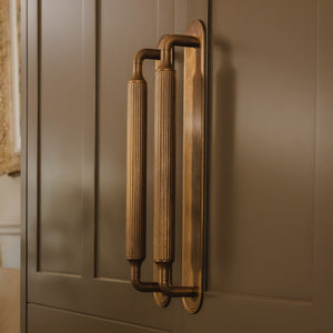 Project by Brett Calvert-Harrison | Photography by Joey Kendal Brown | Barwick Ridged Cabinet Pull Handles with Backplates shown in our aged brass (BEL) finish.