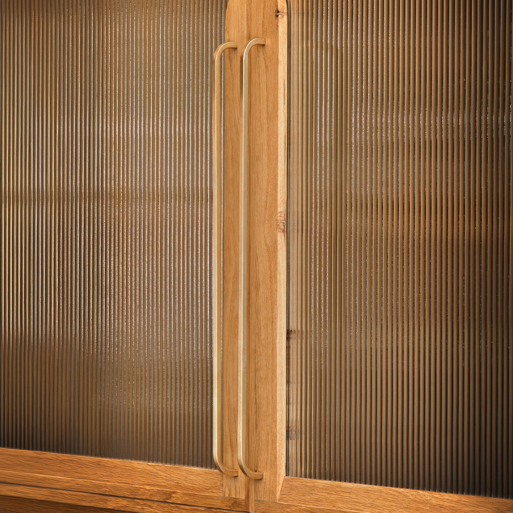 Project by Christina Simons | Photography by Clay Grier | Loop Appliance Pulls shown in our aged brass (BEL) finish.