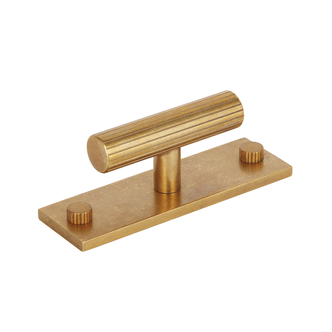 Product shown in our burnished brass (BEL) finish