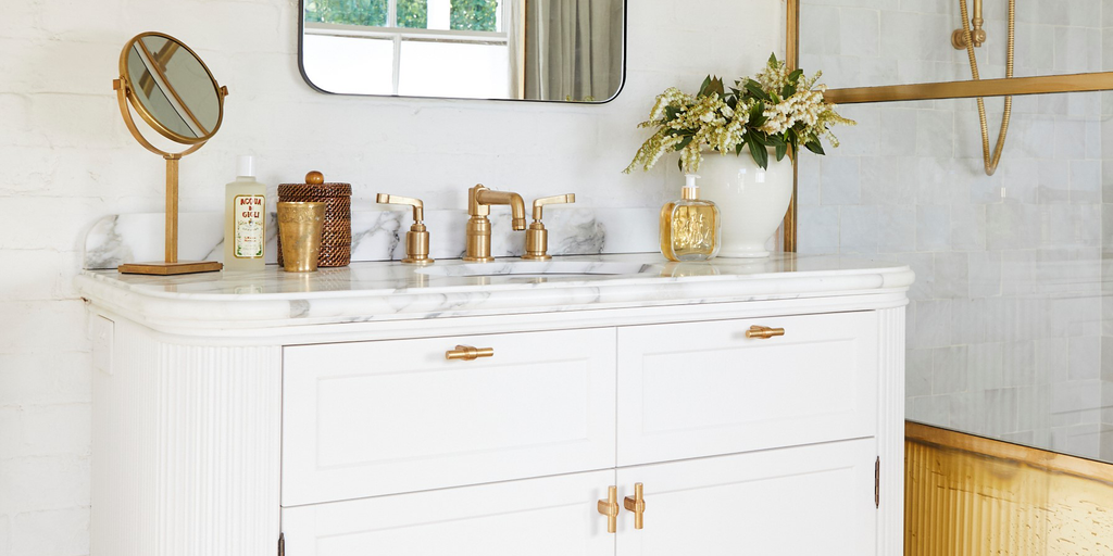 Design by Steve Cordony. Product shown in our aged brass (BEL) finish.