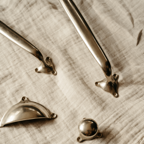 Oldbury Plain White Bronze Appliance Pull