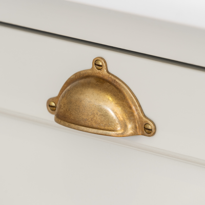 Design by Tulipwood Interiors. Photography by Peter Bruce. Product shown in our aged brass (BEL) finish. 