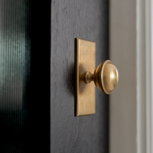 Design by Thorpe Concepts. Photography by Young Glass Photography. Product shown in our aged brass (BEL) finish.