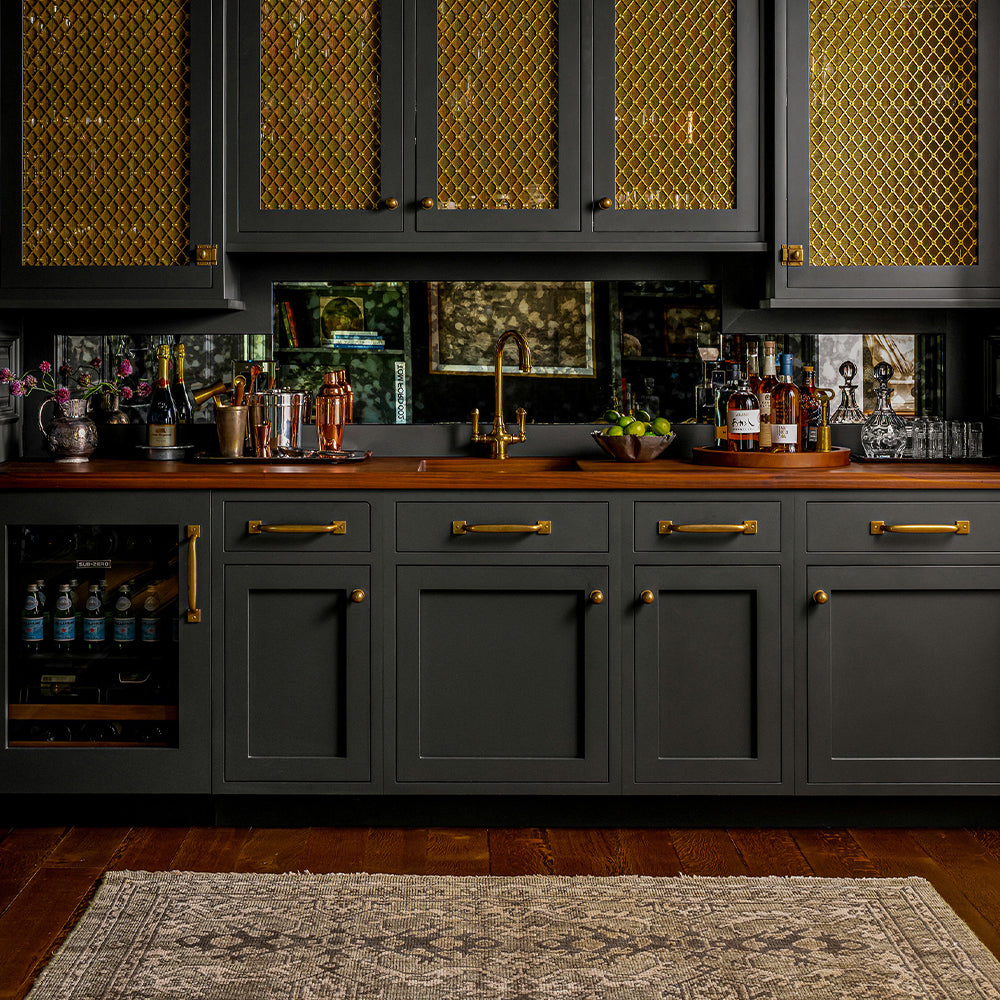 Design by Town & Country | Photography by Tori Sikkema | Washwood Cabinet Handles shown in our satin brass lacquered (SBL) finish.