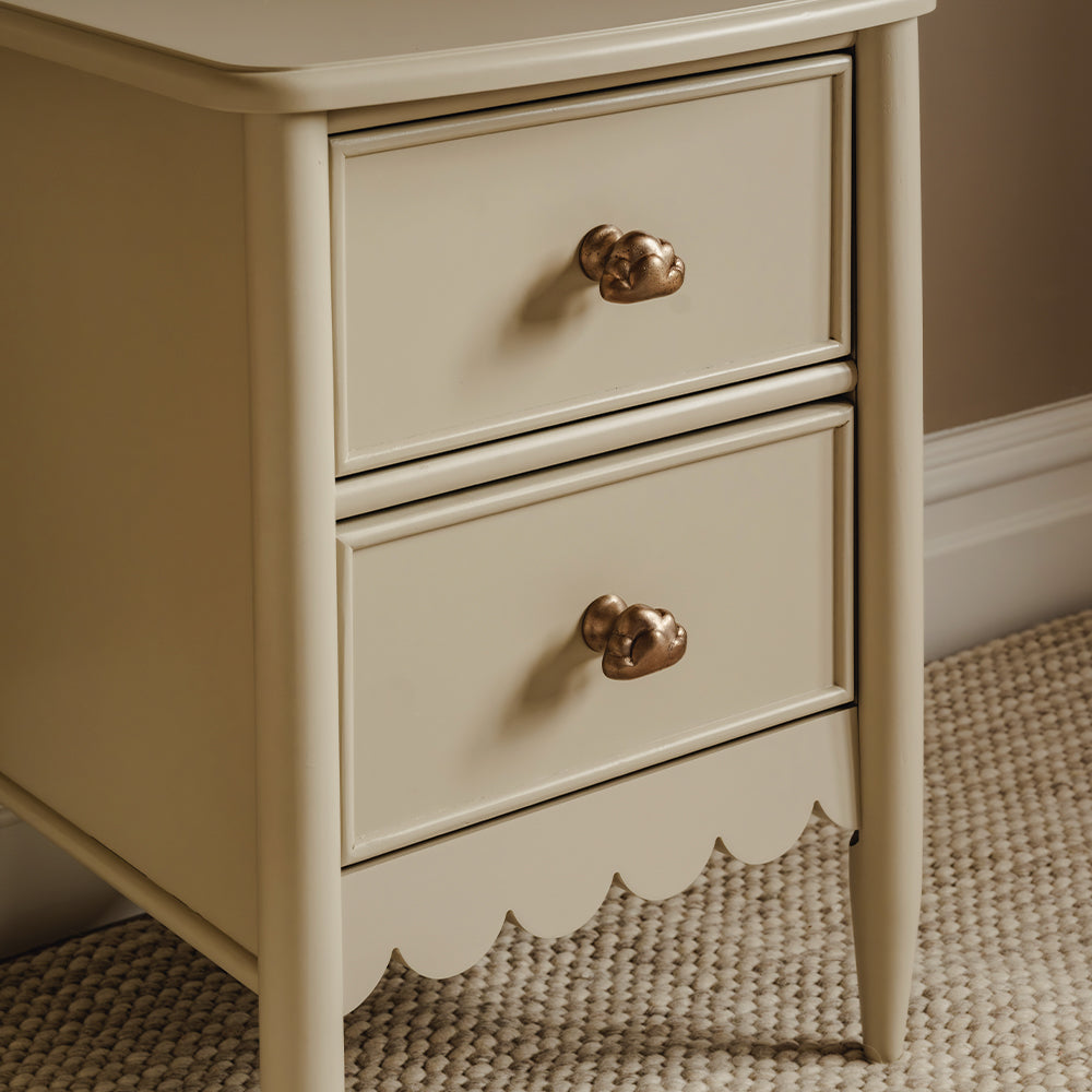 Whimsical Cloud Knob shown in silicon bronze | Photography by Joey Kendal Brown.