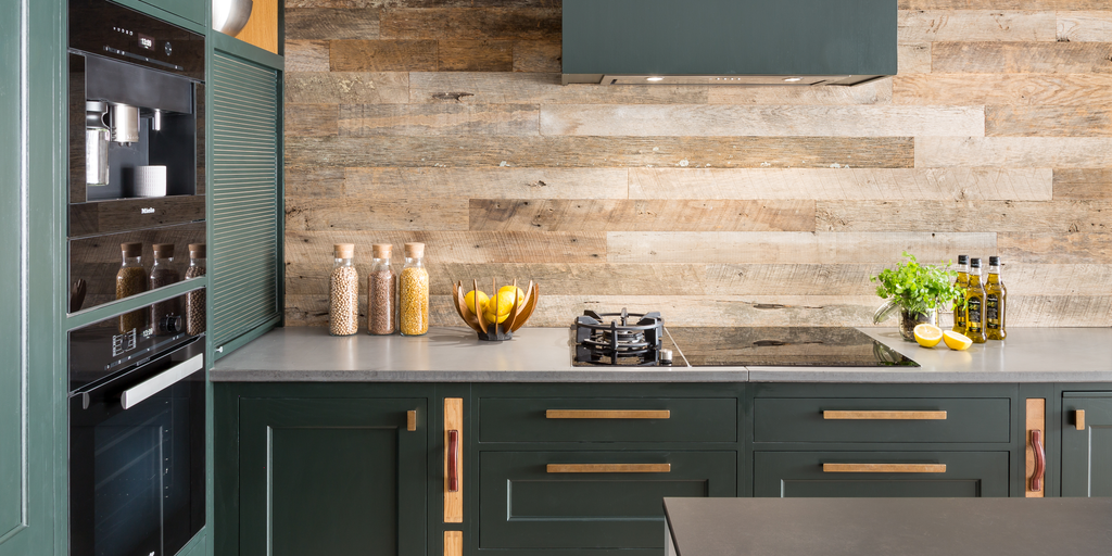 Design by Sola Kitchens. Product shown in our aged brass (BEL) finish.