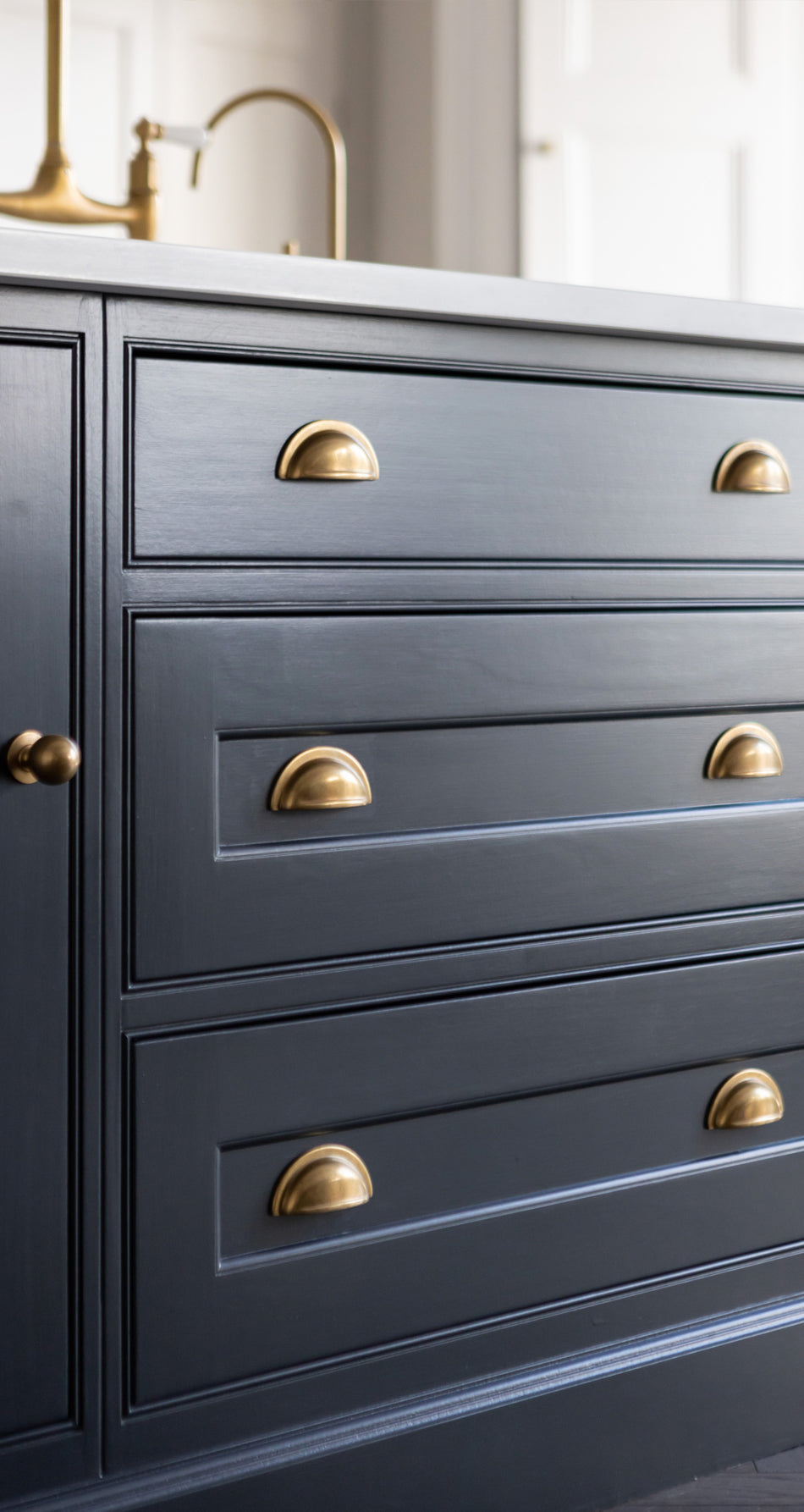 Kitchen Door Handles | Kitchen Door Knobs | Armac Martin