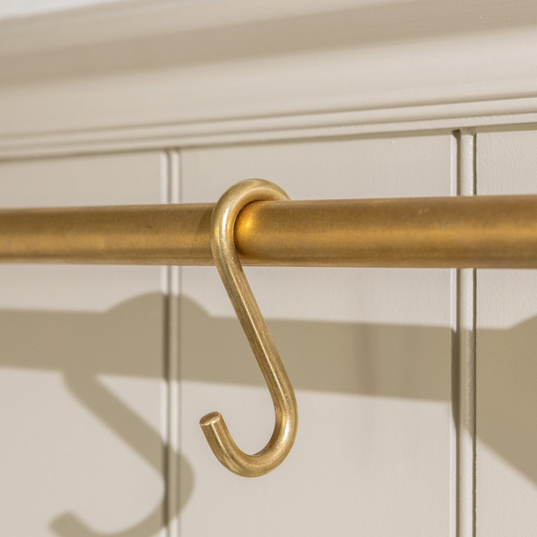 Product shown in our aged brass (BEL) finish