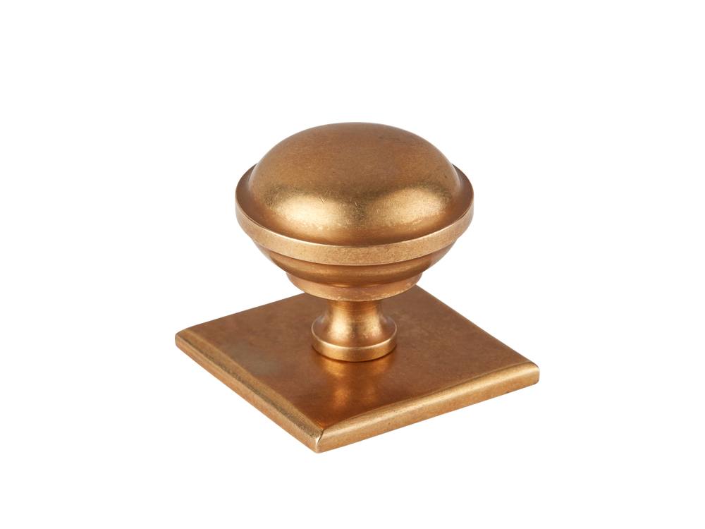 Queslett Cabinet Knob with Square Backplate