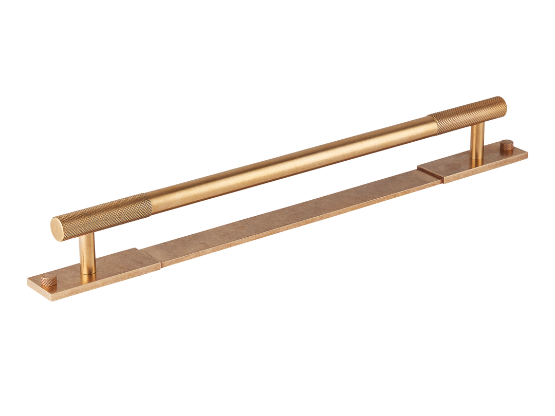 Product shown in our burnished brass (BEL) finish