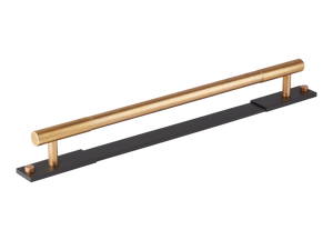 Product shown in our burnished brass (BEL) on matt black (MBL) finish