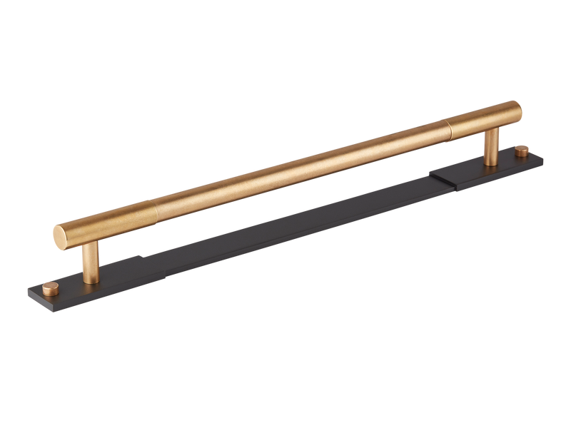 MIX Plain Appliance Pull Handle & Backplate - Mixed Finish