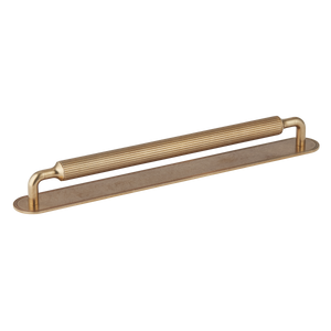 Product shown in our burnished brass (BEL) finish