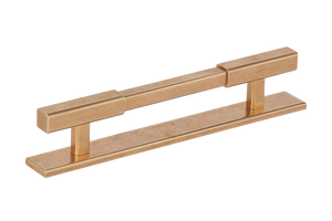 Product shown in our burnished brass (BEL) finish